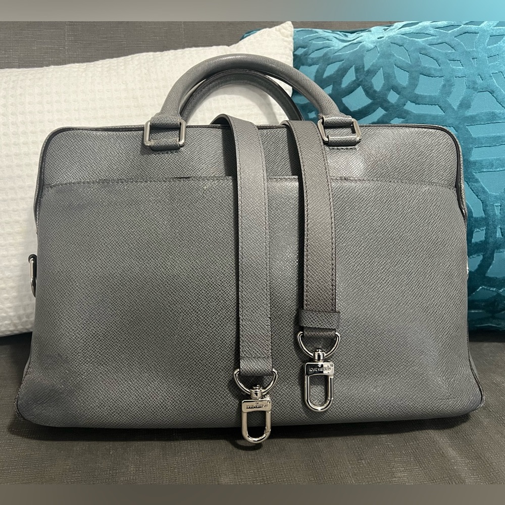 Louis Vuitton Porte Documents Business Bag